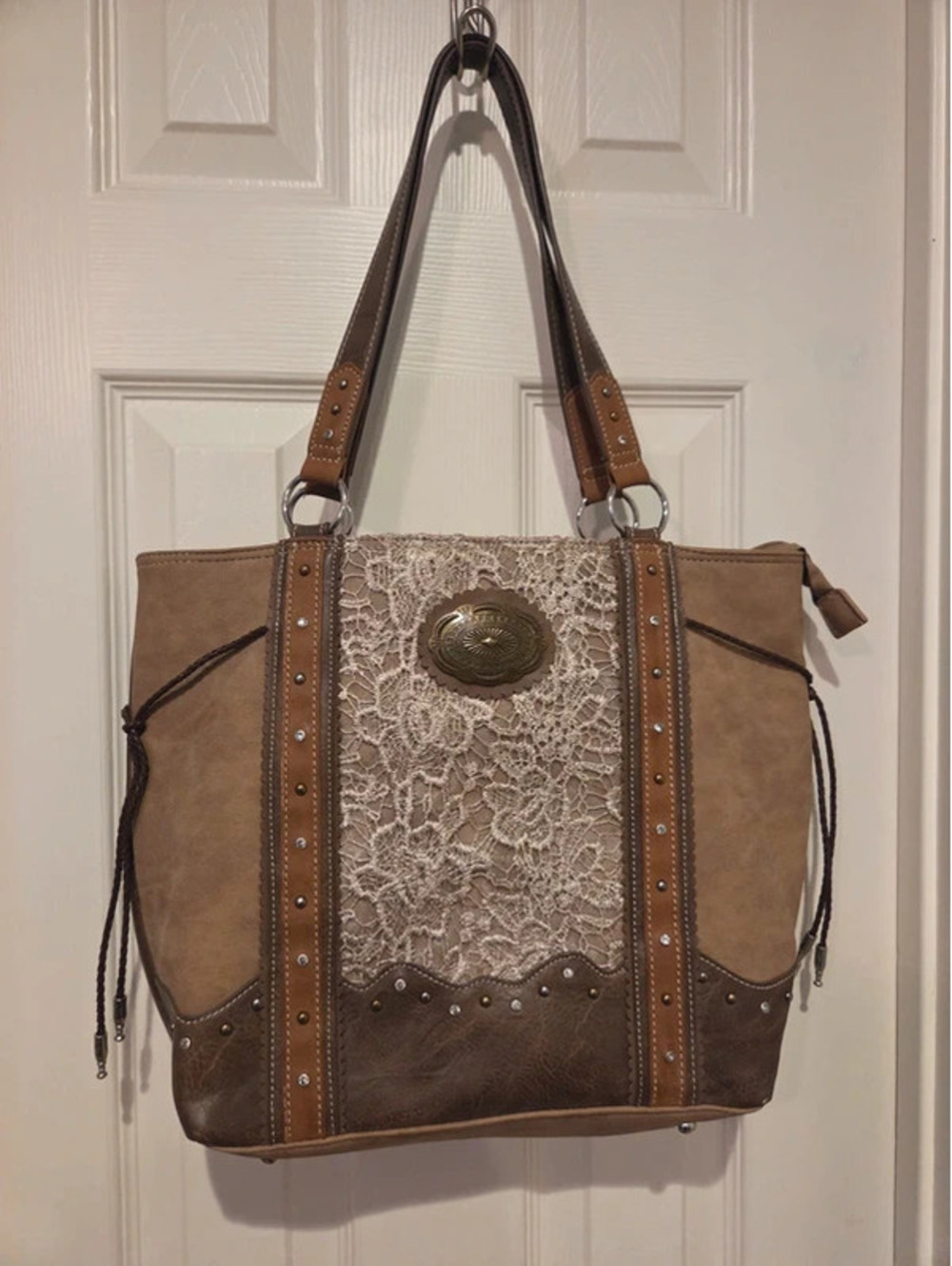Justin Women's Tan Lace Inlay